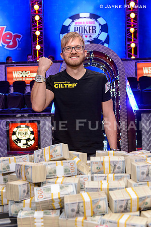 2014WSOP_Main Event65_Final Table_