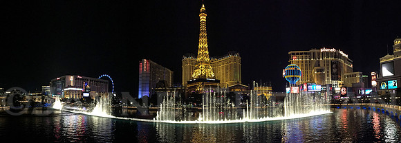 Bellagio Fountains at night