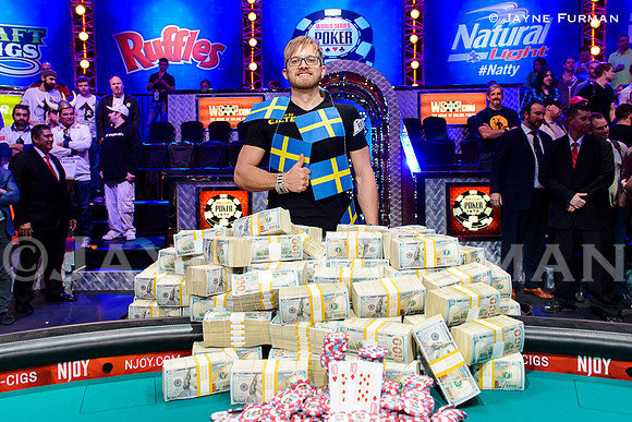 2014WSOP_Main Event65_Final Table_
