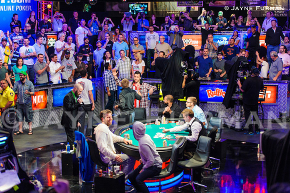 2014WSOP_EV65_Day7_