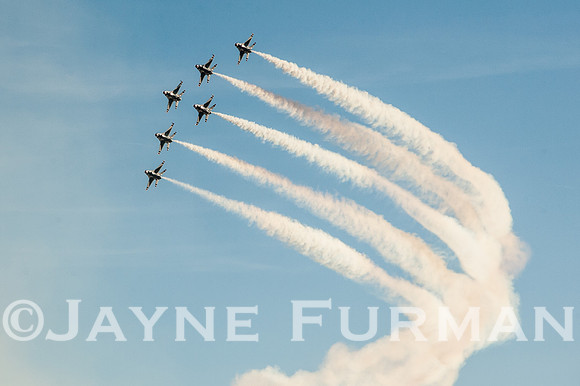 F-16 USAF Thunderbirds - Aviation Nation 2012
